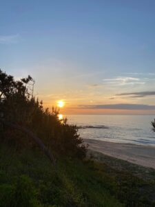 琴引浜の夕日